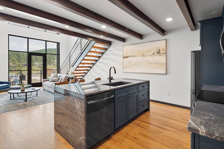McGregor and Main Luxury Lofts
