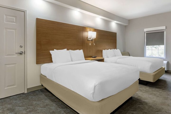 Room 26 of 41
