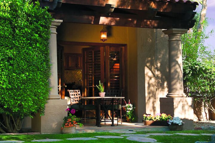 Hermosa Inn