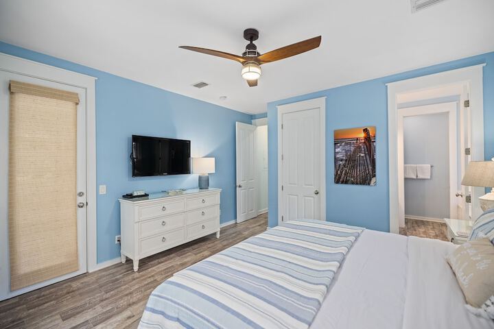 Room 44 of 70