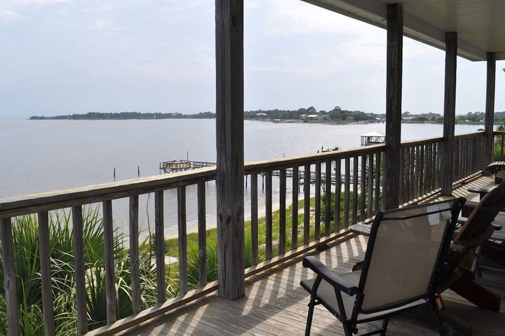 Seahorse Landing