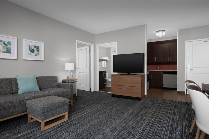 Room 26 of 54