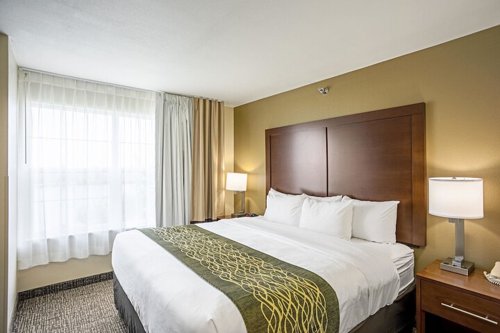 Room 21 of 33