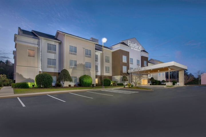 Hotel 9 of 99