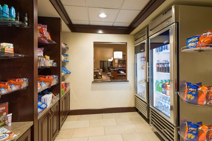 Hampton Inn & Suites Peoria at Grand Prairie IL