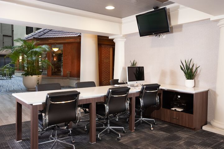Business Center 23 of 23