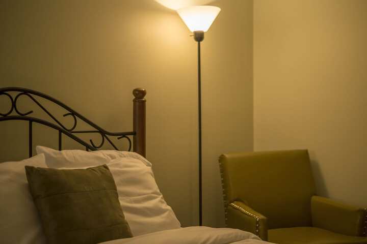 Room 22 of 32