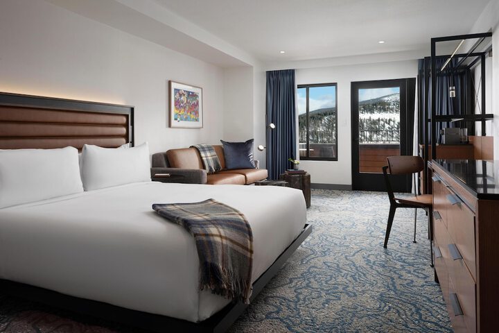 Hotel Alpenrock Breckenridge Curio Collection by Hilton