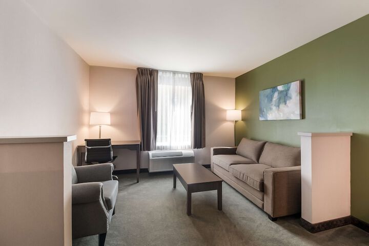 Room 21 of 31