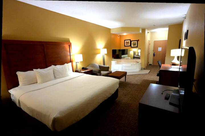 Comfort Inn Owatonna near Medical Center