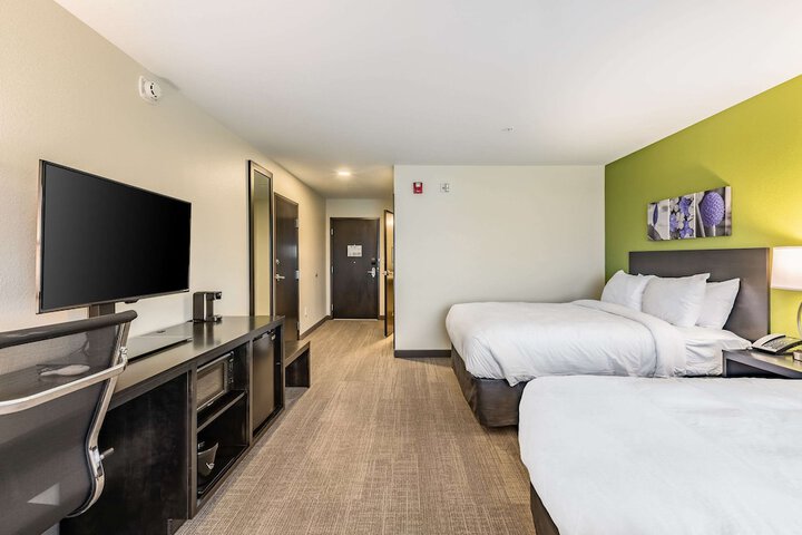 Room 31 of 47