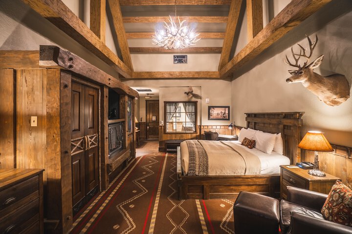 Big Cypress Lodge