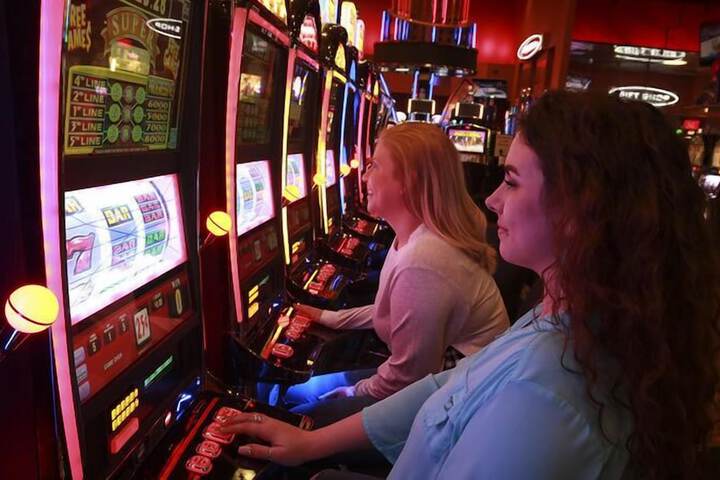 Wind River Hotel and Casino