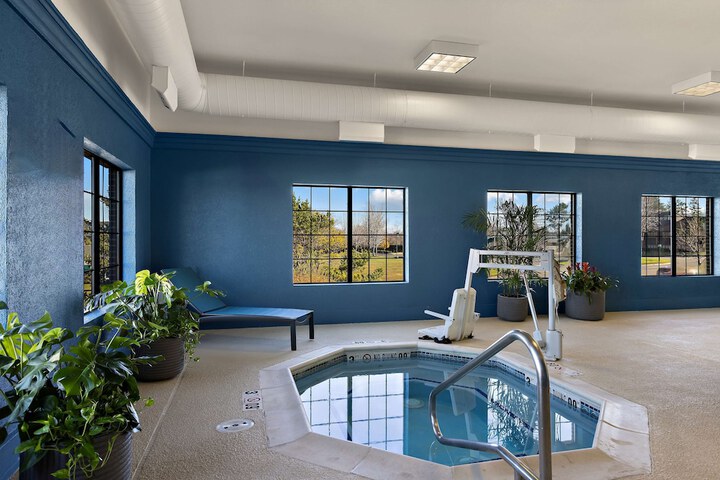 Hampton Inn & Suites by Hilton Petoskey