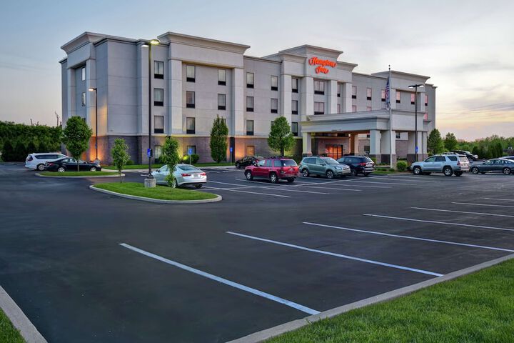 Hotel 4 of 66