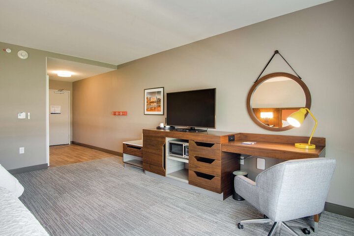 Room 26 of 53