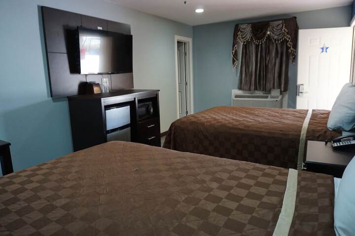 Room 7 of 49