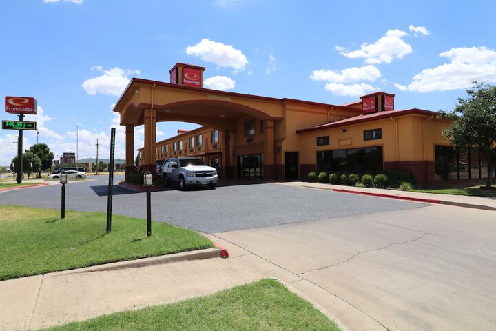 Econo Lodge Lubbock I-27