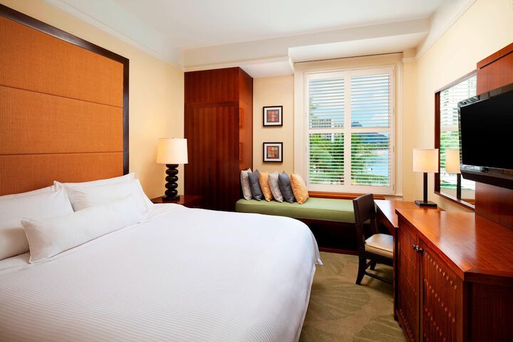 Room 95 of 282