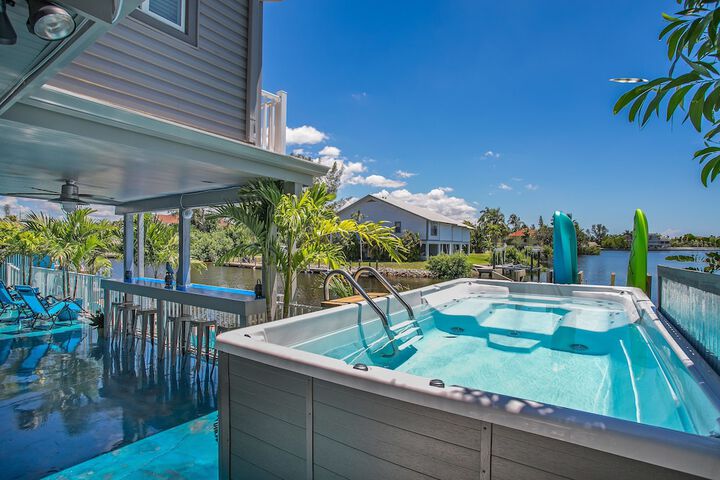 Pool 17 of 75