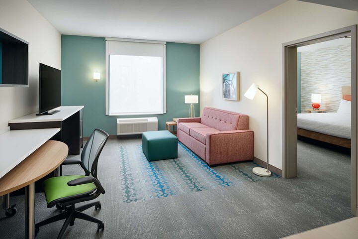 Room 19 of 33