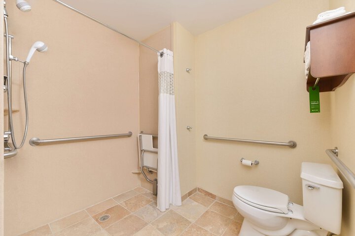 Hampton Inn Iowa City / University Area