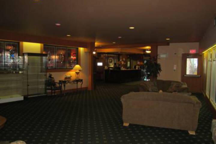 Red Coach Inn