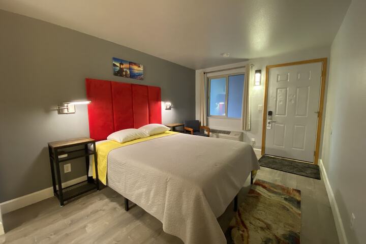 Room 37 of 49