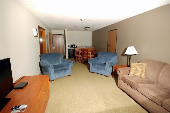 Room 48 of 71