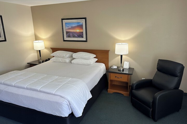 Room 80 of 111