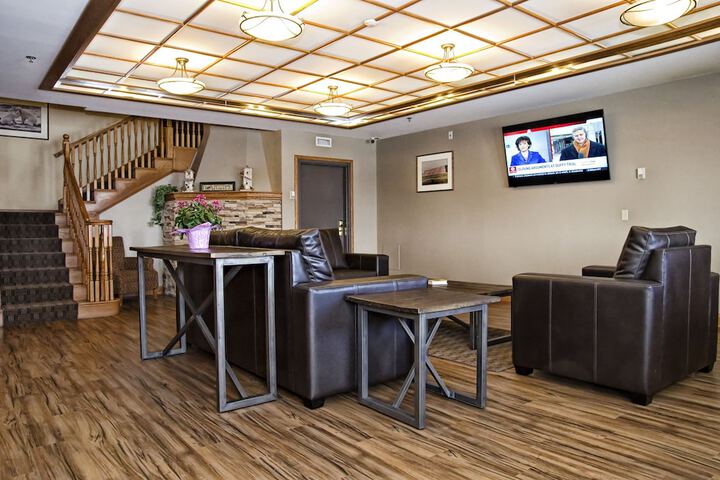 Lakeview Inns & Suites - Brandon