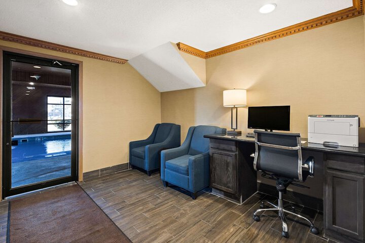 Comfort Inn Huntington Near University