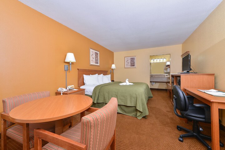 Room 31 of 65