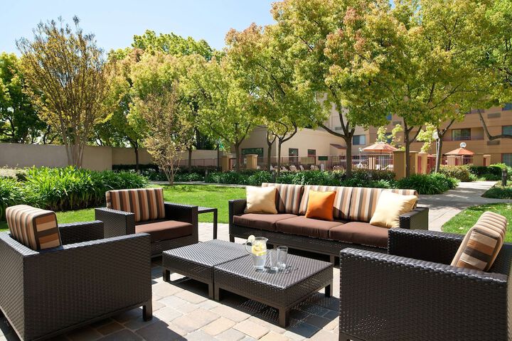 Terrace/Patio 42 of 42