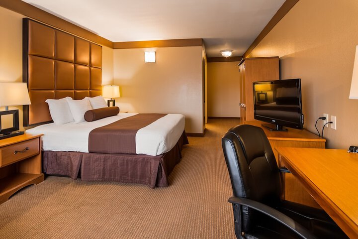 Room 8 of 22
