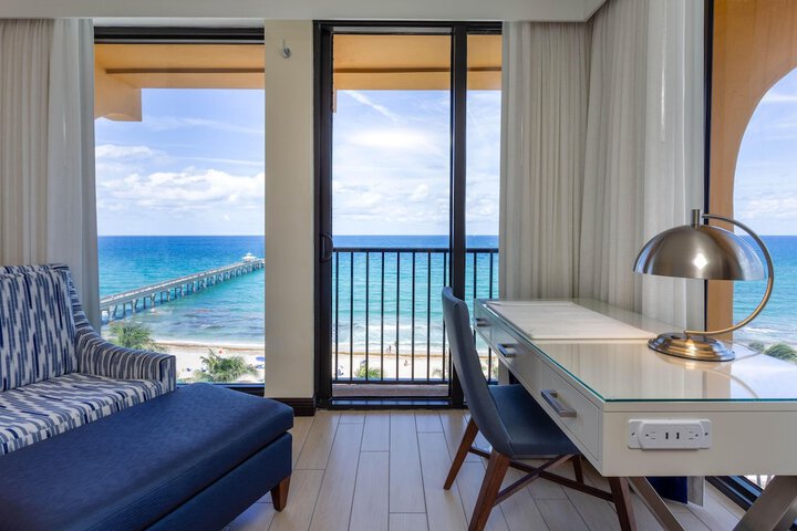Wyndham Deerfield Beach Resort
