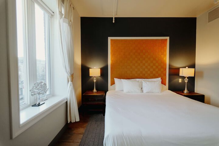 Room 17 of 22