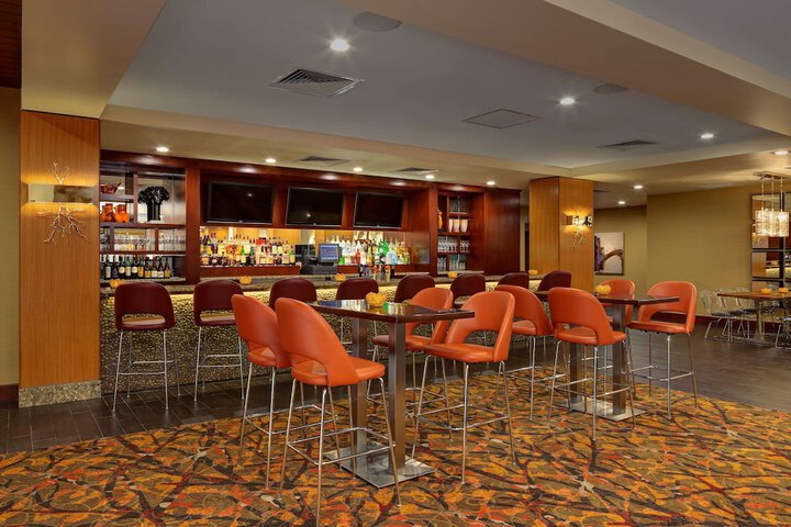 DoubleTree by Hilton Hotel St. Louis - Chesterfield