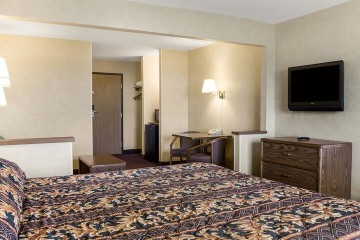 Room 29 of 42