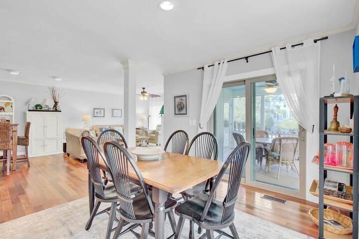 Racquet Club 35 by Wild Dunes in Resort Core