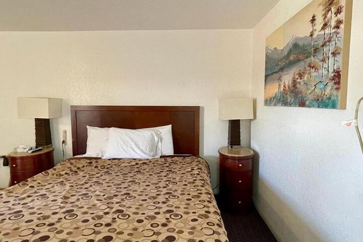 Desert Inn