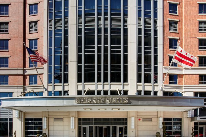 Hotel 2 of 51