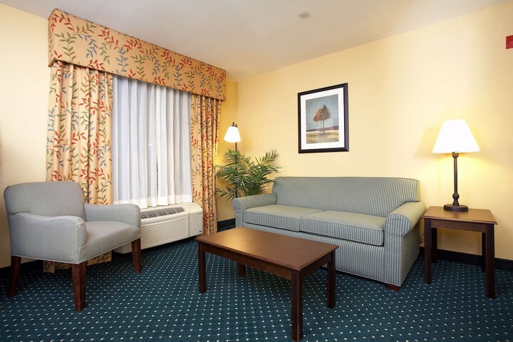Hampton Inn & Suites Sacramento-Elk Grove Laguna I-5