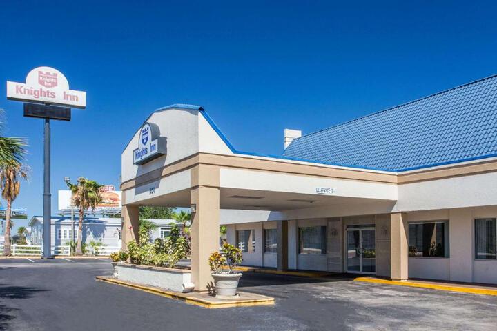 Knights Inn Plant City