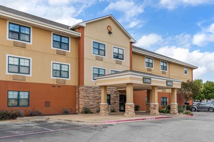 Hotel 3 of 30