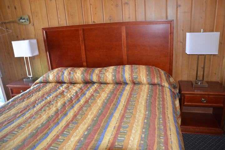 Room 7 of 11