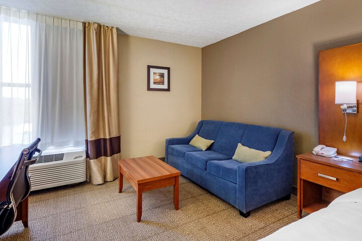 Room 32 of 57