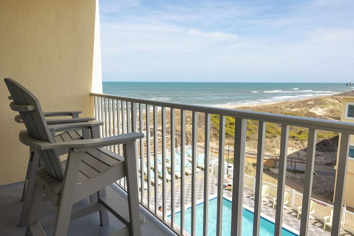 Surf Side Hotel