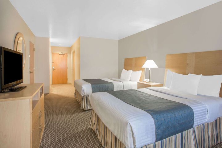 Room 10 of 20