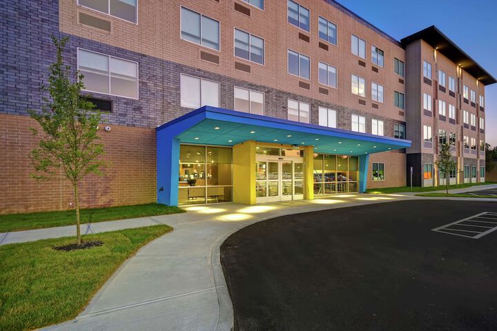Tru by Hilton Cincinnati Airport South Florence